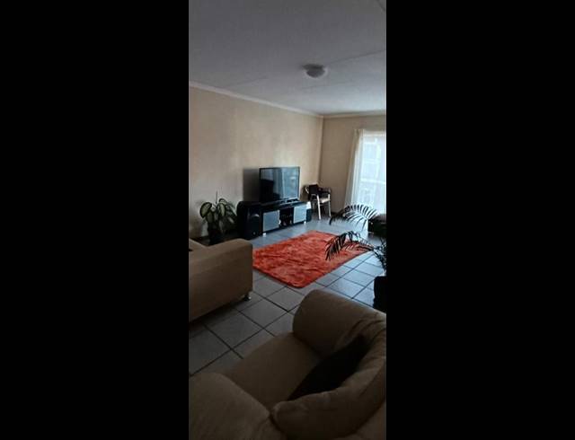 2 BEDROOM APARTMENT FOR SALE IN BOKSBURG